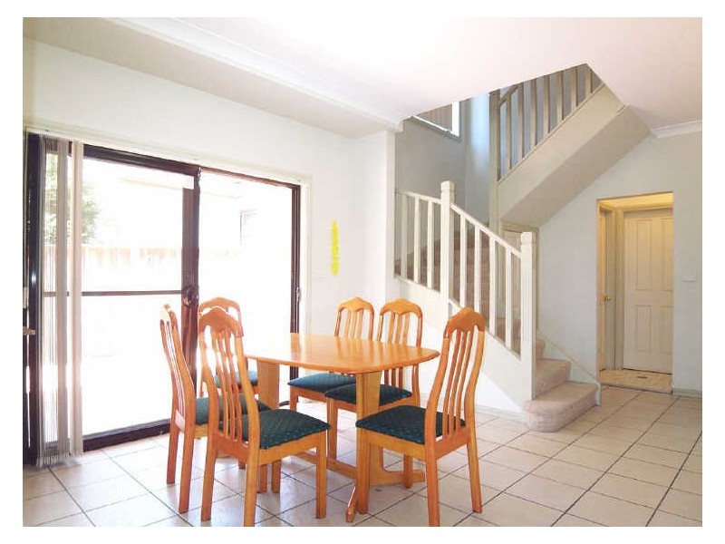 1/18 Dunmore Avenue, Carlingford NSW 2118