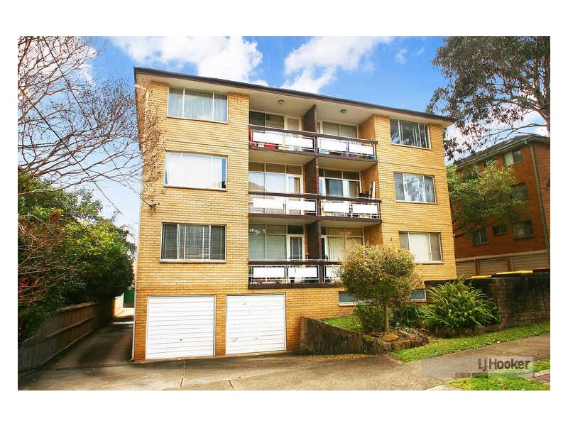 8/13 Riverview Street, West Ryde NSW 2114