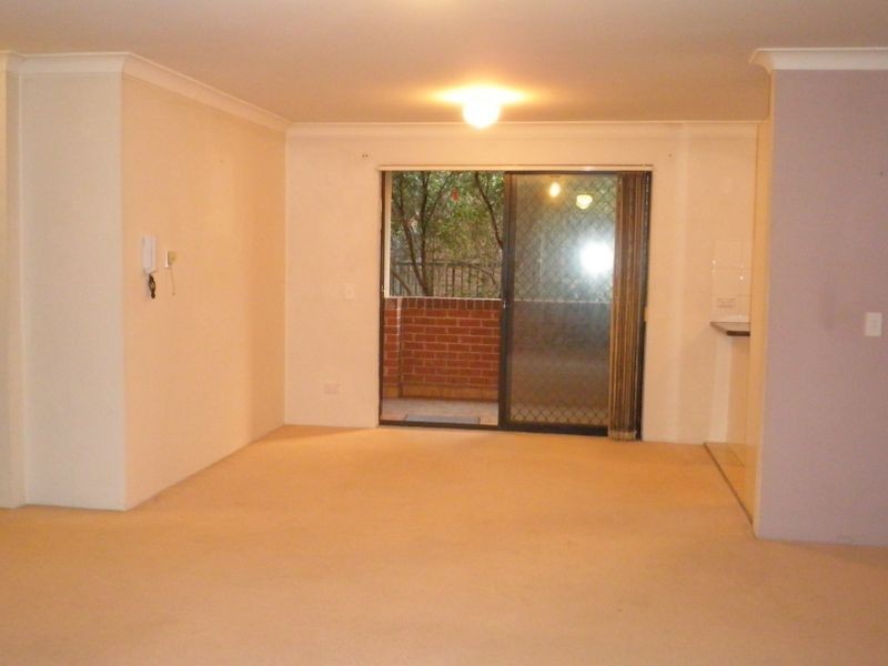 2/55-57 Marsden Street, Parramatta NSW 2150
