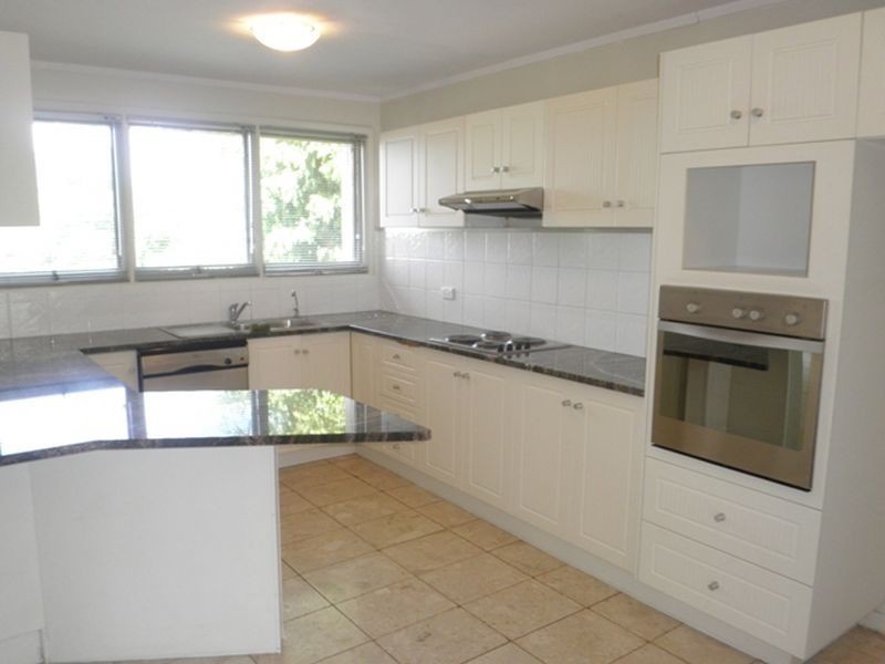 6 Regency Court, Oatlands NSW 2117