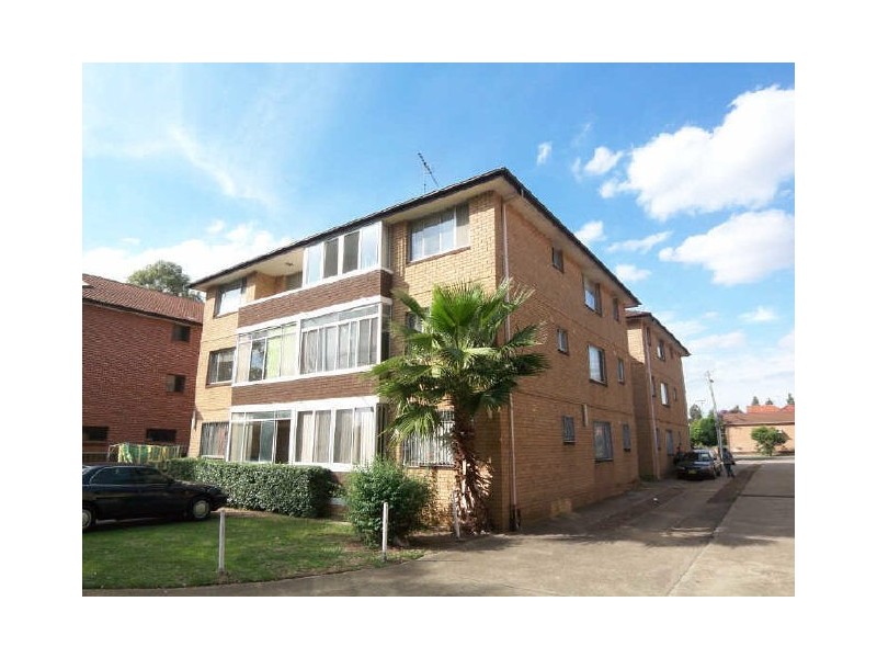 4/22 Clyde Street, Granville NSW 2142