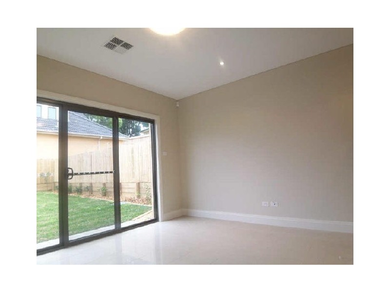 15D Honiton Ave, Carlingford NSW 2118