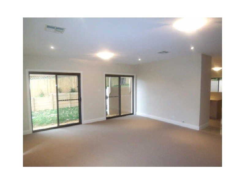 15D Honiton Ave, Carlingford NSW 2118