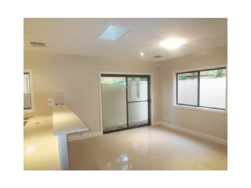 15D Honiton Ave, Carlingford NSW 2118