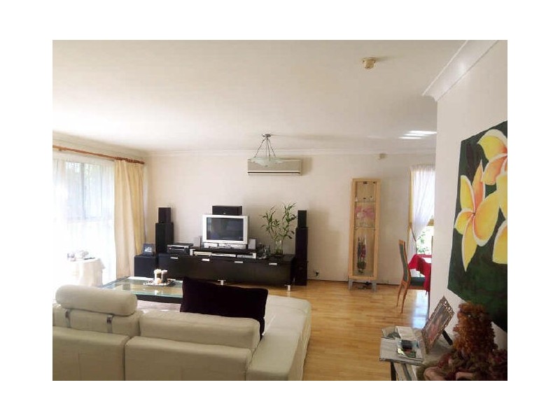 27 Lemongrove Ave, Carlingford NSW 2118