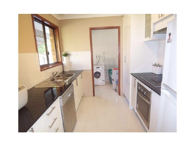 27 Lemongrove Ave, Carlingford NSW 2118