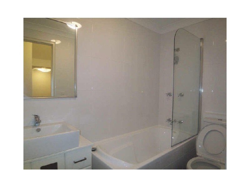 16/76-78 Mountford Avenue, Guildford NSW 2161