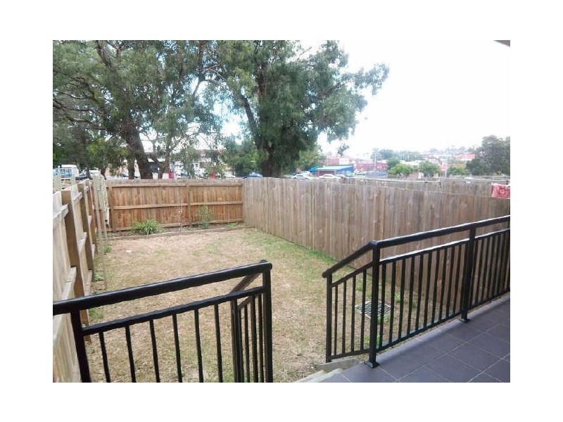 16/76-78 Mountford Avenue, Guildford NSW 2161