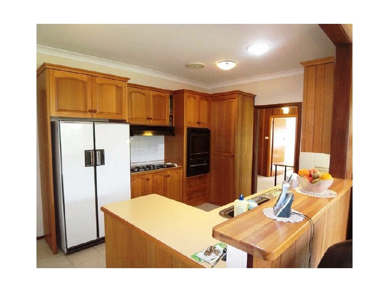 1 Iona Avenue, North Rocks NSW 2151