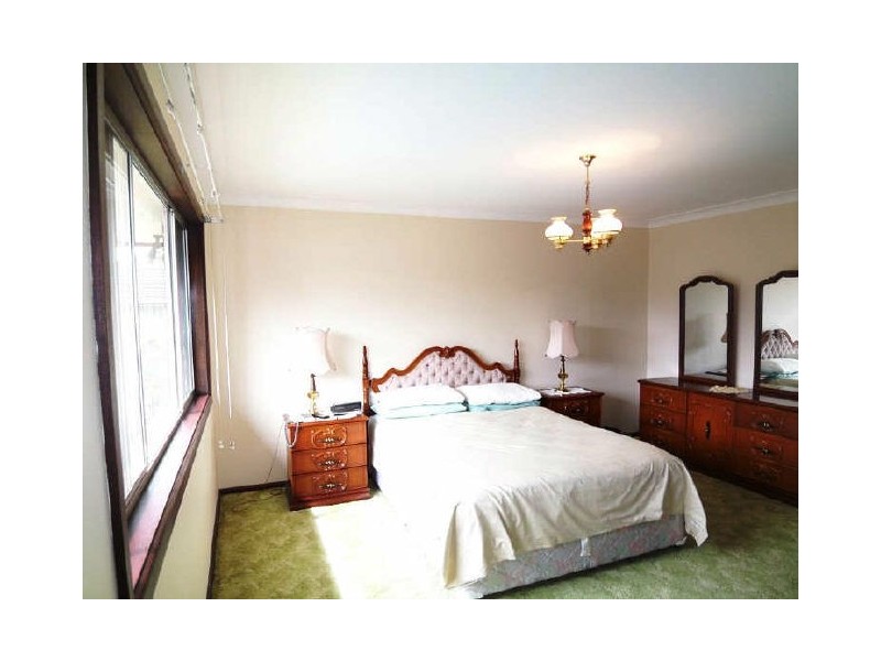 1 Iona Avenue, North Rocks NSW 2151