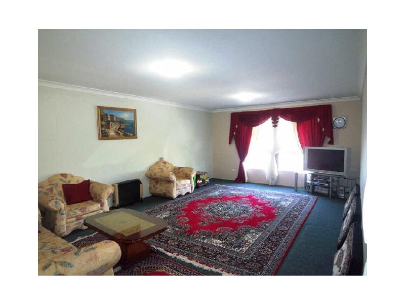 7/64 Constitution Rd (Entry from Michelle Dr), Wentworthville NSW 2145