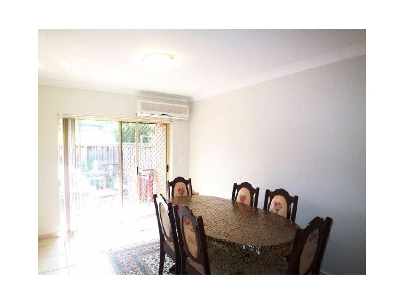 7/64 Constitution Rd (Entry from Michelle Dr), Wentworthville NSW 2145