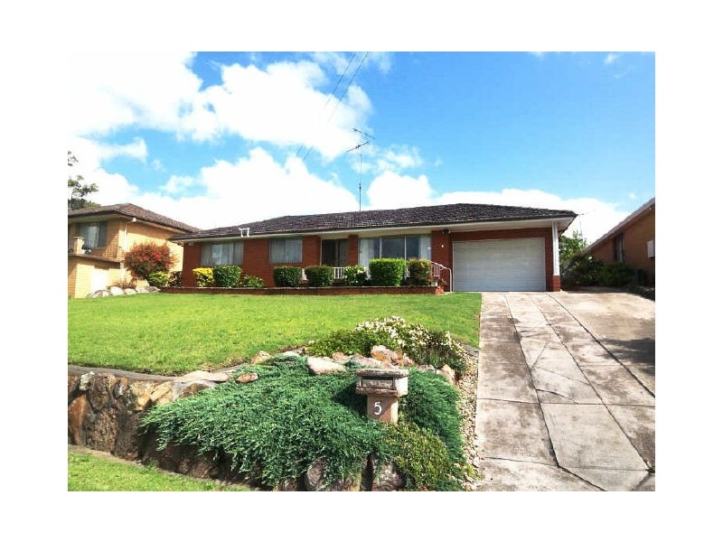 5 Sandringham Drive, Carlingford NSW 2118