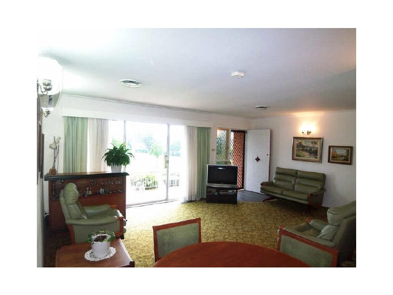 5 Sandringham Drive, Carlingford NSW 2118