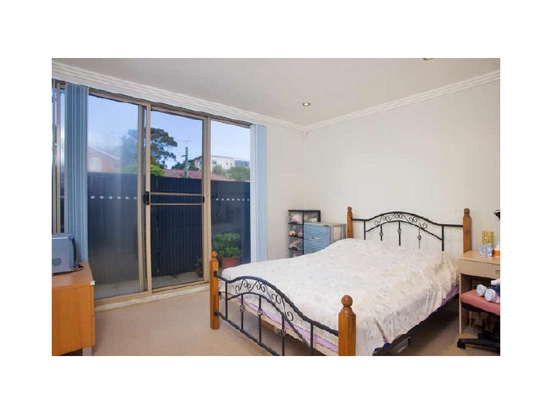 27/1-7 Young Road, Carlingford NSW 2118