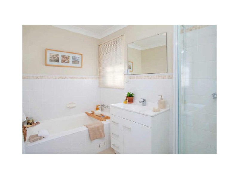 33 Woodstock Road, Carlingford NSW 2118