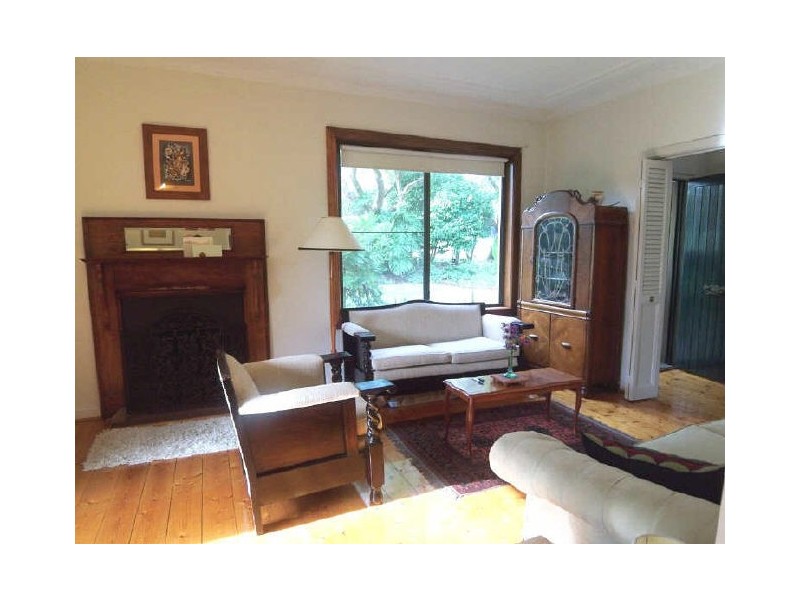 4 Alanas Avenue, Oatlands NSW 2117