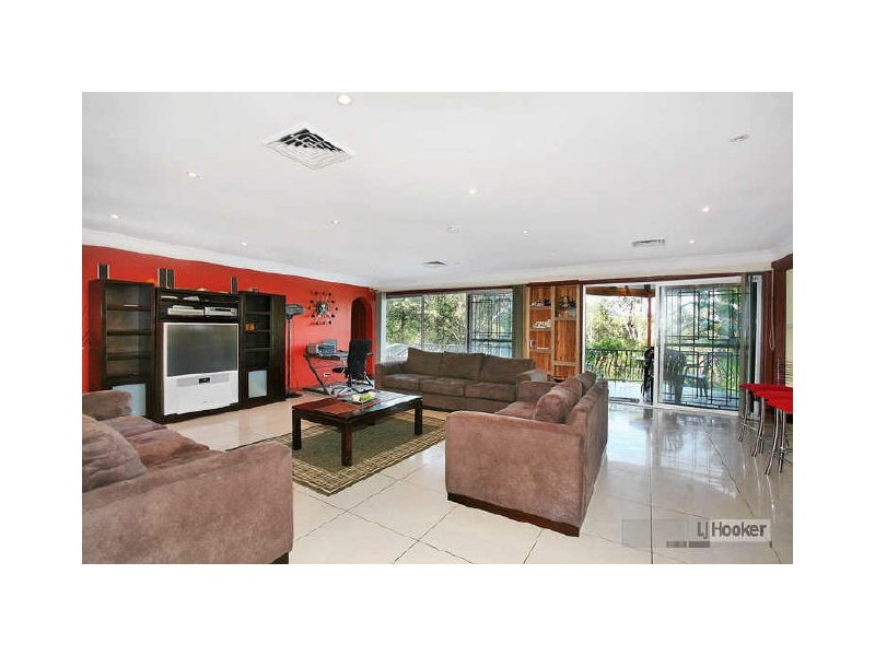 31 Tallwood Drive, North Rocks NSW 2151