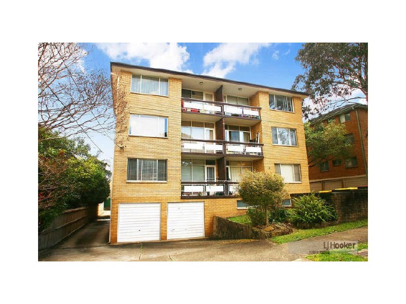 8/13 Riverview Street, West Ryde NSW 2114