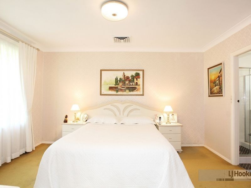 10 Arizona Place, North Rocks NSW 2151