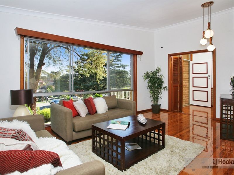 8 Cressfield Avenue, Carlingford NSW 2118