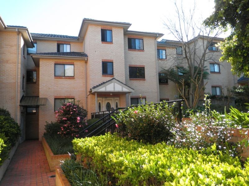 2/2-6 Shirley Street, Carlingford NSW 2118