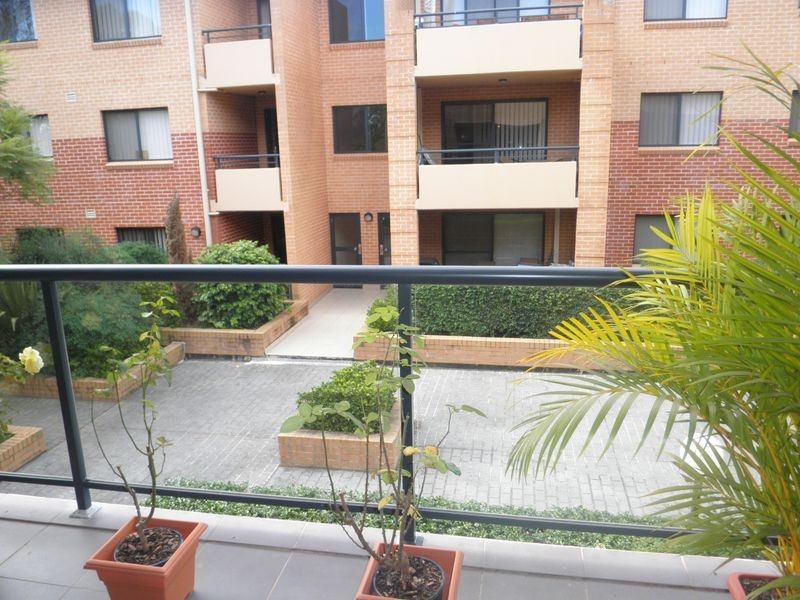 40/4-6 Boundary Road, Carlingford NSW 2118