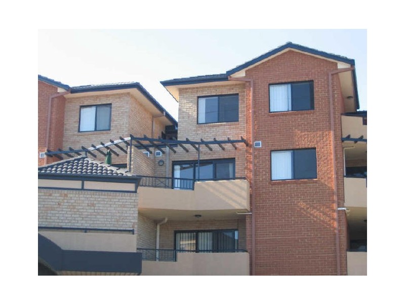 24/2B Coleman Avenue, Carlingford NSW 2118