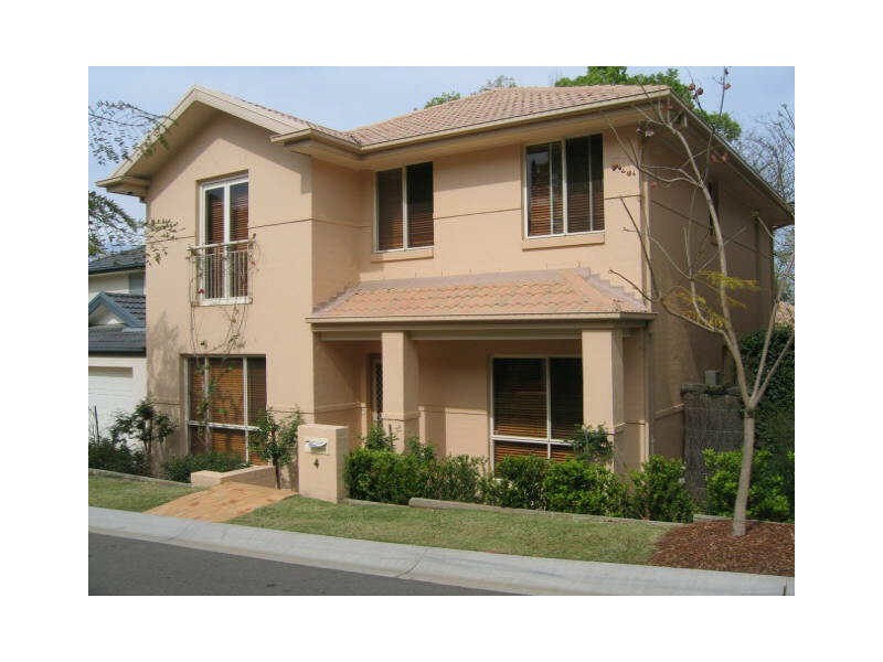 4 Manhattan Court, Carlingford NSW 2118