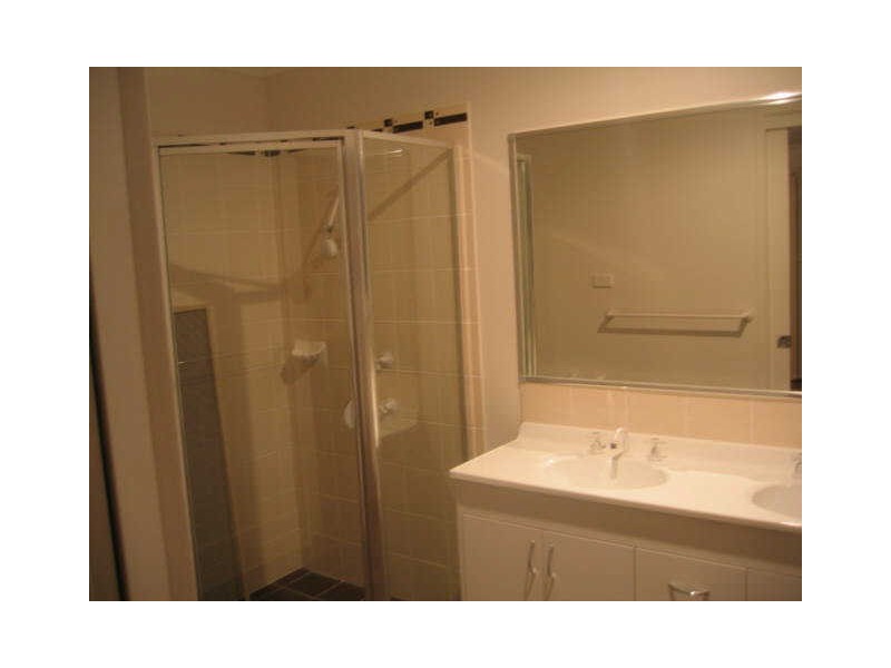 14 Broxbourne Street, Westmead NSW 2145