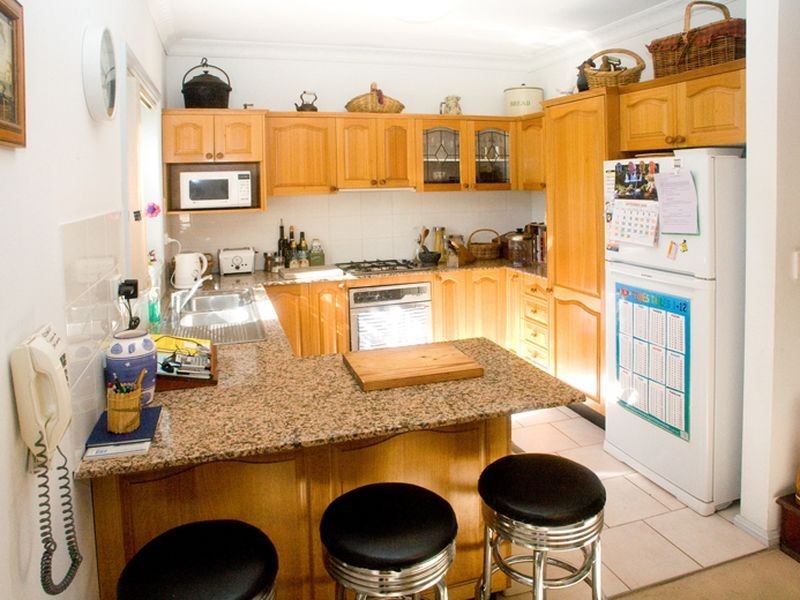 4/11 Wyoming, Oatlands NSW 2117