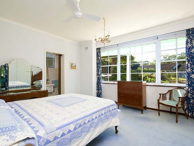 5 Mannerim Place, Castle Cove NSW 2069