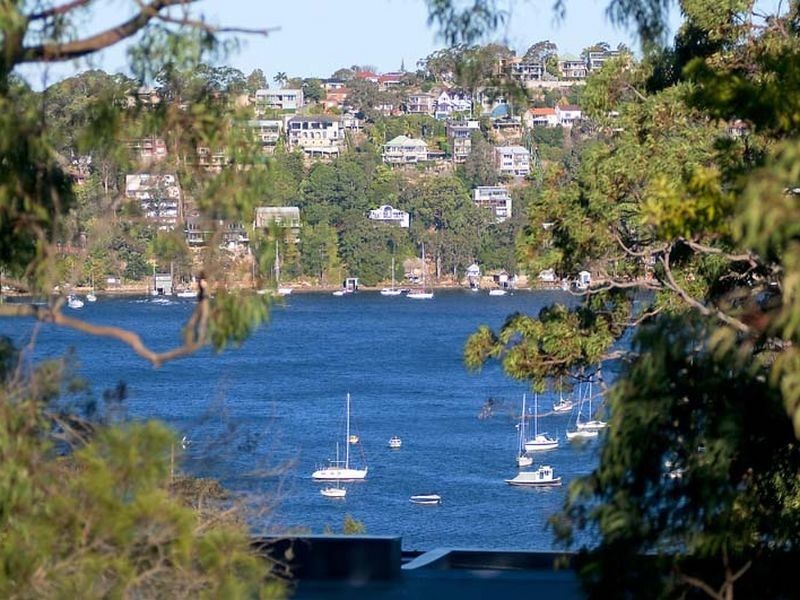 11 Emerstan Drive, Castle Cove NSW 2069