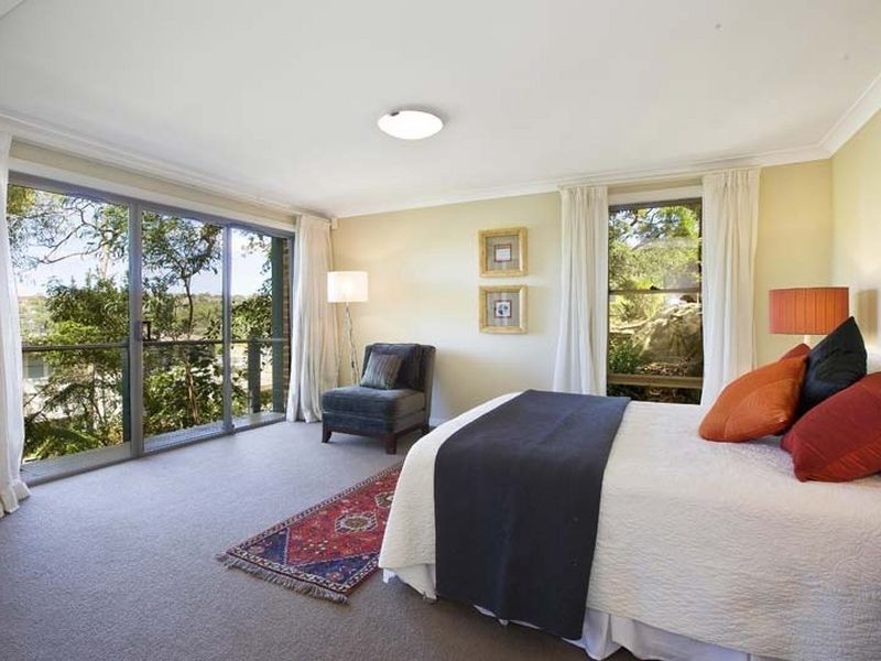 26 The Scarp, Castlecrag NSW 2068