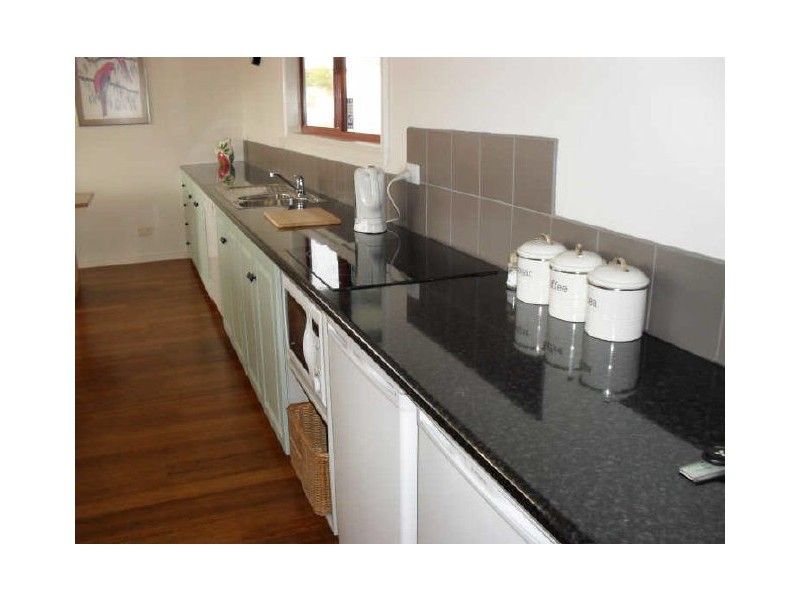 1/22 Wedge Court, Binalong Bay TAS 7216