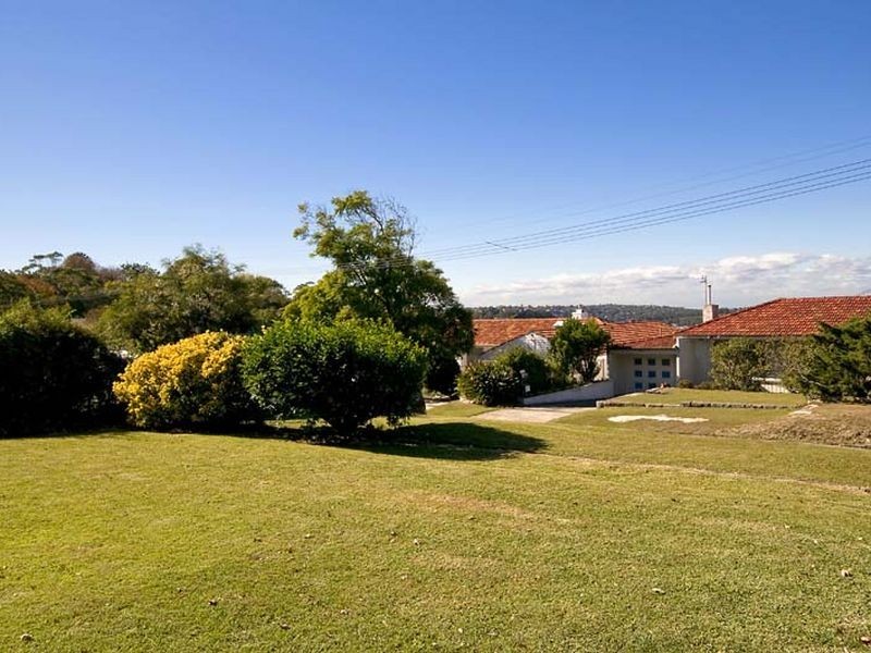 16 The Battlement, Castlecrag NSW 2068