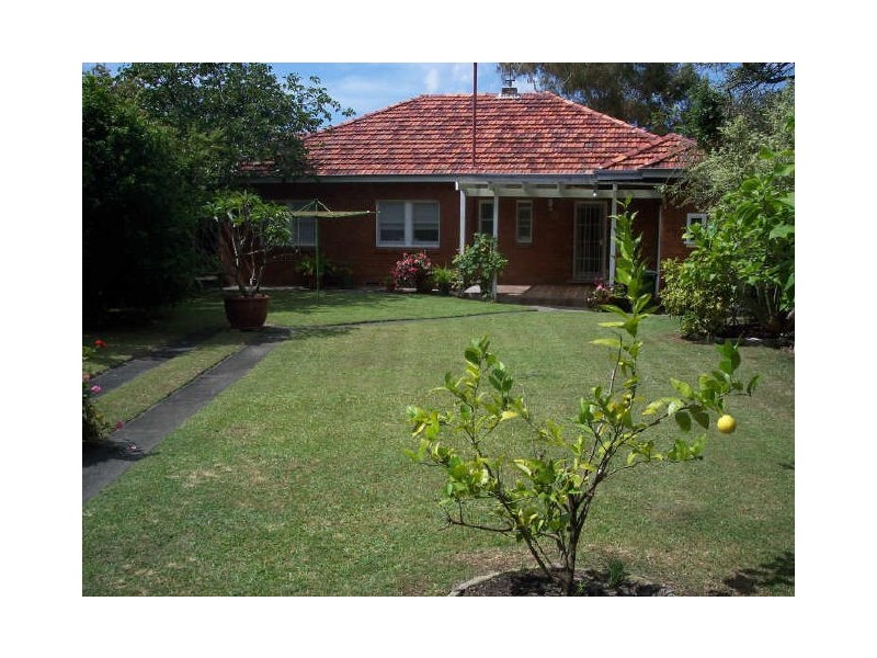 15 The Parapet, Castlecrag NSW 2068