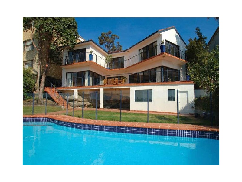 121 Neerim Rd, Castle Cove NSW 2069