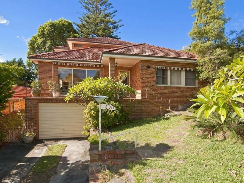 11 Rutland Avenue, Castlecrag NSW 2068