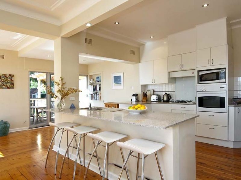 11 Rutland Avenue, Castlecrag NSW 2068