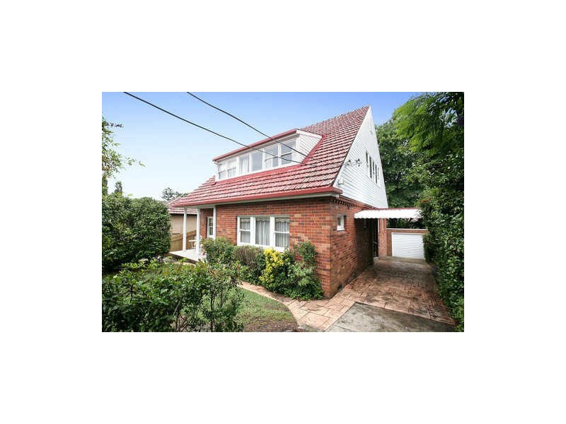 32 Sugarloaf Crescent, Castlecrag NSW 2068