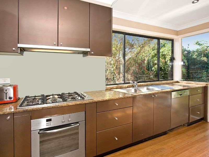 251 Eastern Valley Way, Middle Cove NSW 2068