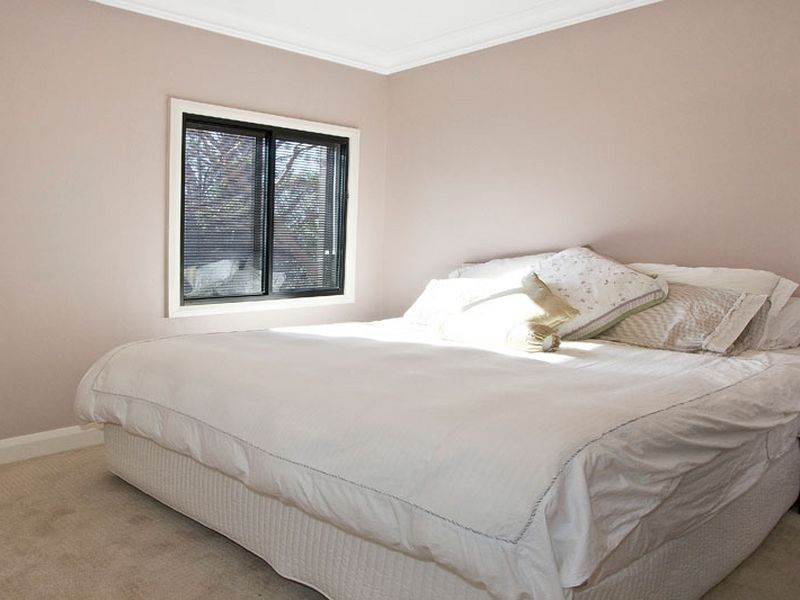 251 Eastern Valley Way, Middle Cove NSW 2068