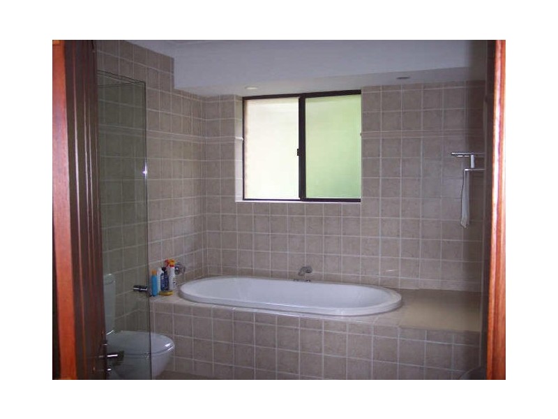 17 Cheyne Walk, Castlecrag NSW 2068