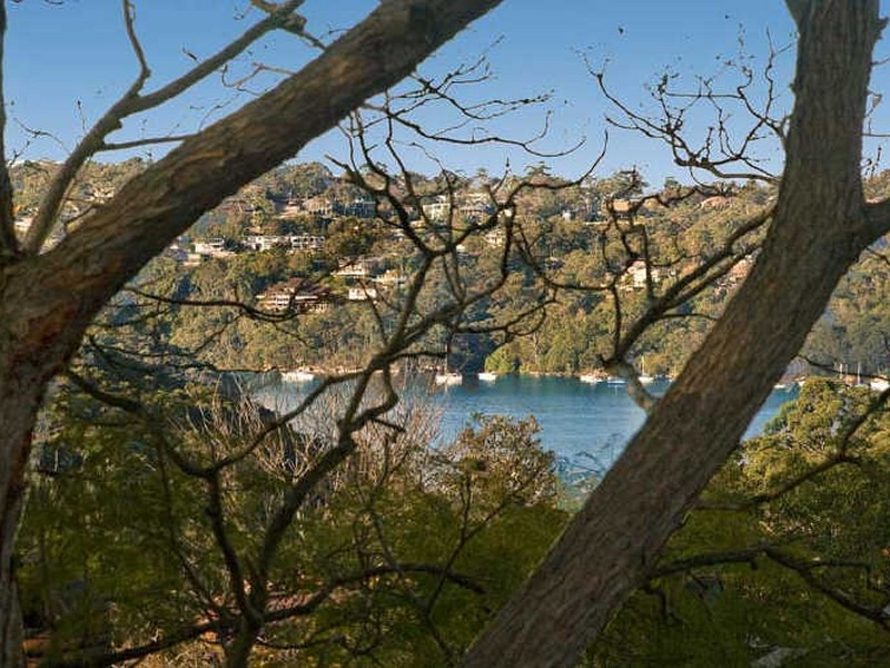 25 Raeburn Avenue, Castlecrag NSW 2068