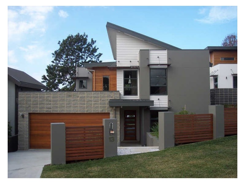 13 Raeburn Avenue, Castlecrag NSW 2068