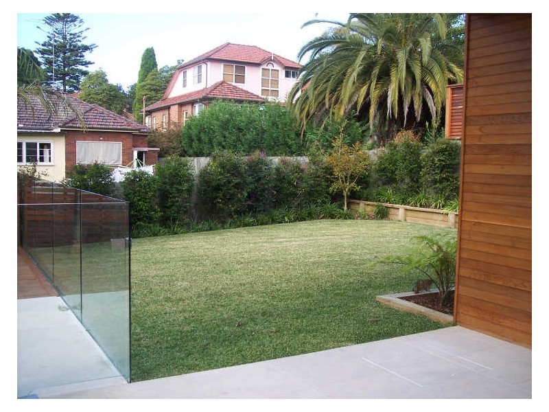 13 Raeburn Avenue, Castlecrag NSW 2068