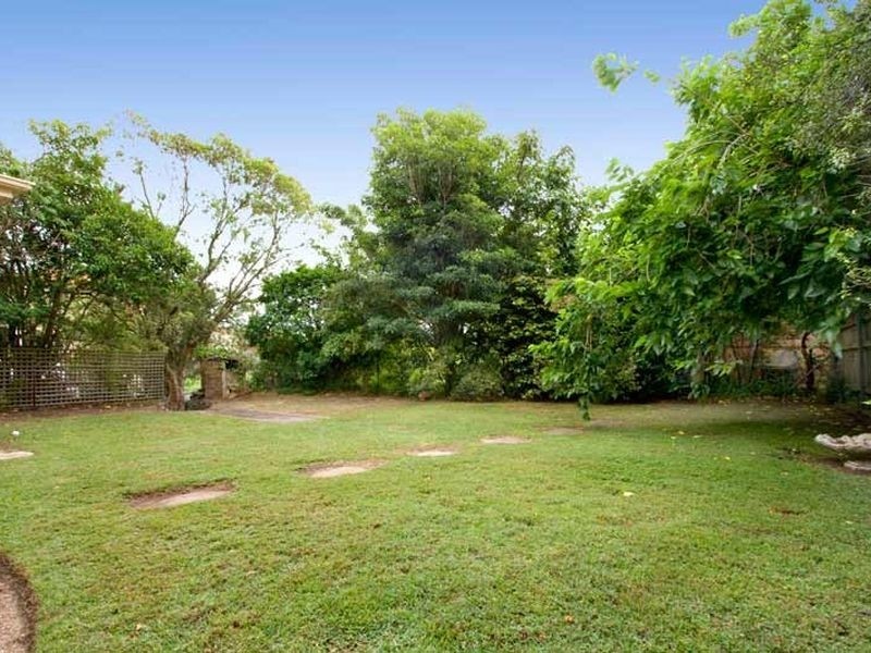 1 The Lee, Middle Cove NSW 2068