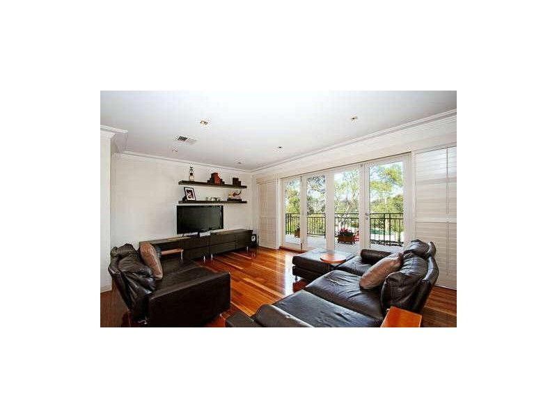 100 Deepwater Road, Castle Cove NSW 2069