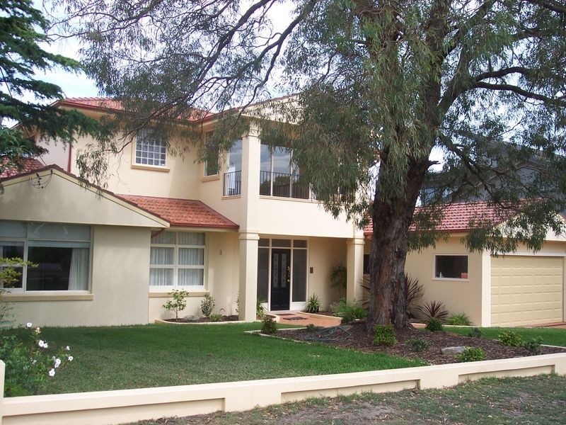 3 Pindari Avenue, Castle Cove NSW 2069